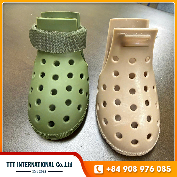 Summer rubber shoes dog